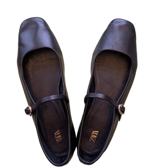 Zara Black Flats with Strap Maryjane - Picture 2 of 2